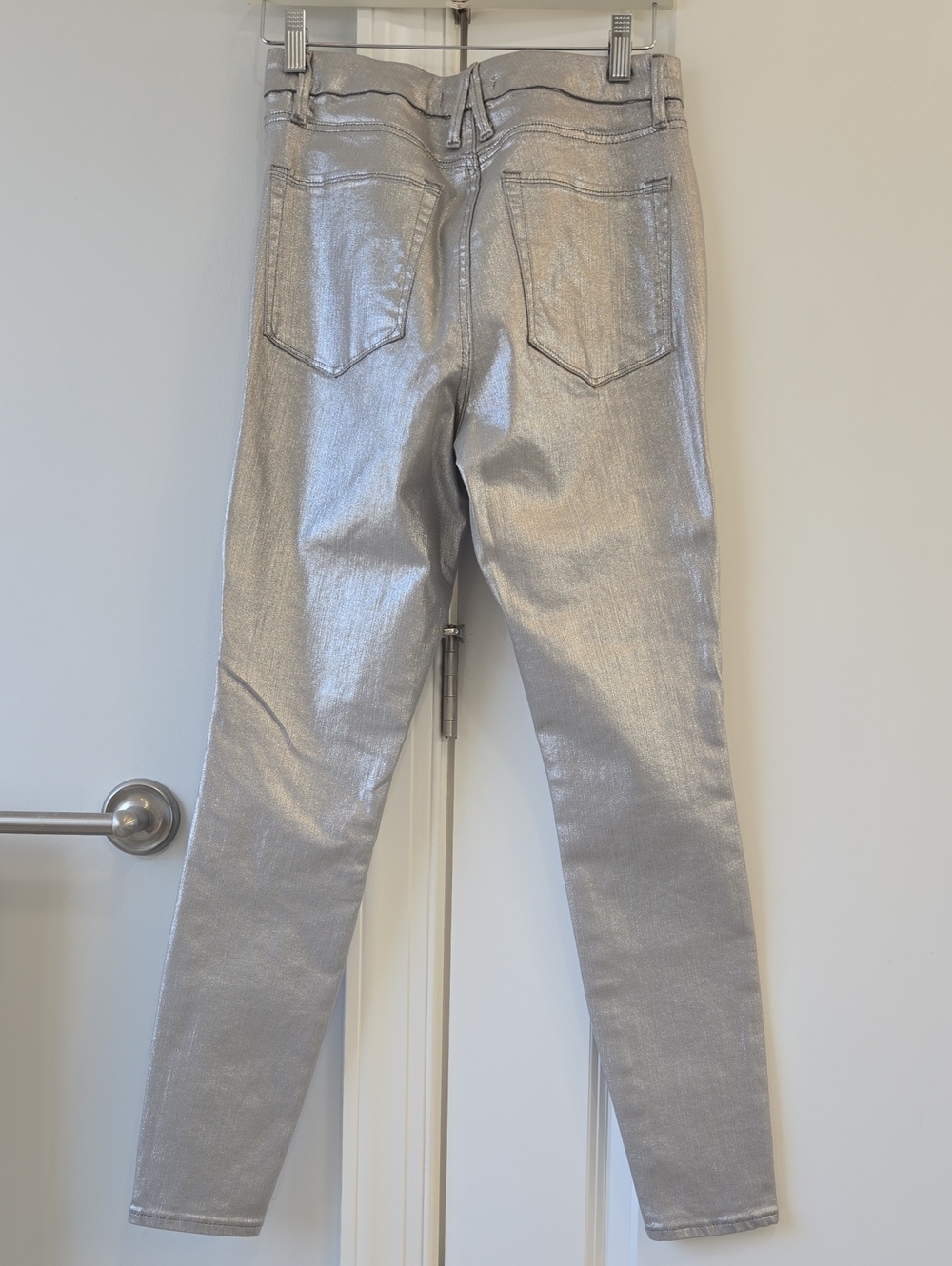 NEW Good American Silver Good Waist Coated Jeans - Picture 6 of 13